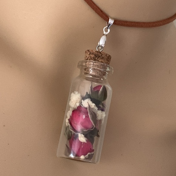 Genuine leather flower choker necklace OOAK - Picture 9 of 11